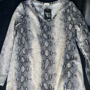 Snake skin print sweater